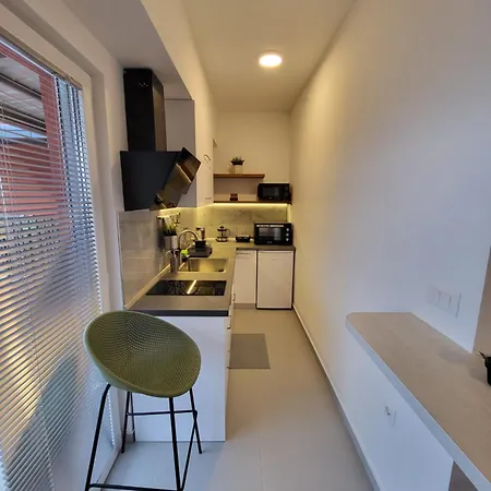 Urban Living Apartamento Escópia
